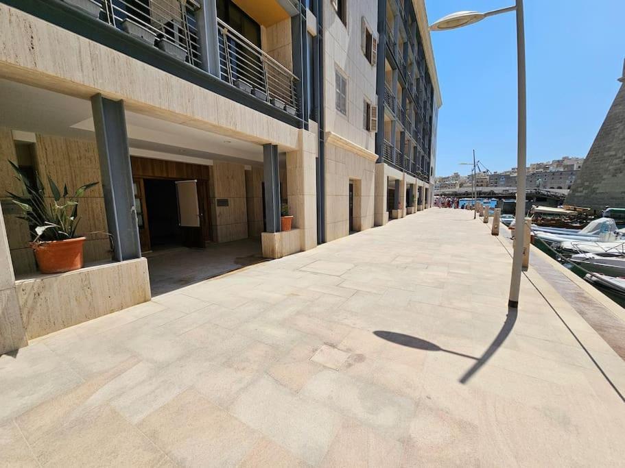 Unique Apartment And Location เบียกุ ภายนอก รูปภาพ